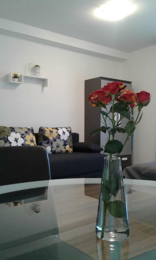 Bluebay Studio Apartment Mlini Extérieur photo
